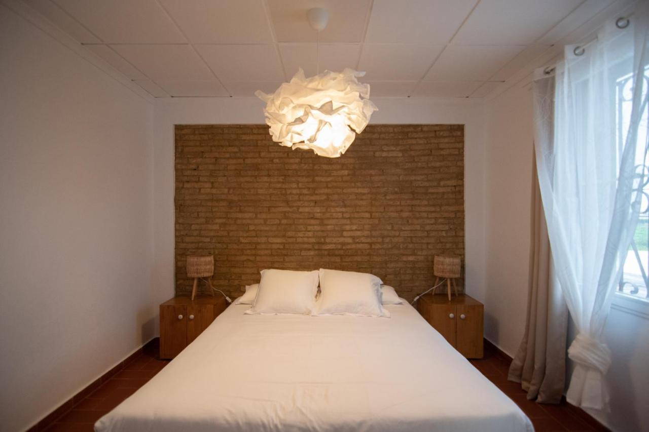 Villa Del Riu Deltebre Eksteriør billede